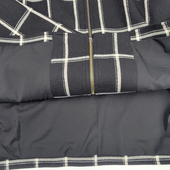 J. Jill Black Cream Windowpane Print Fill Zip Front Jacket Lined Size Small - Picture 10 of 13